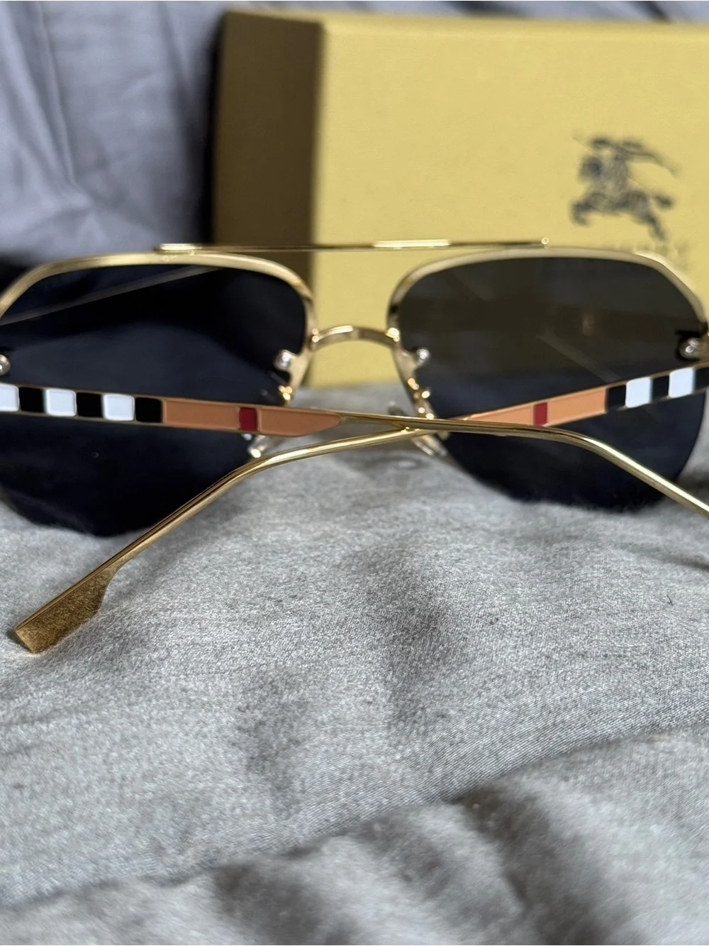 Burberry Men’s Black and Gold Aviator Sunglasses